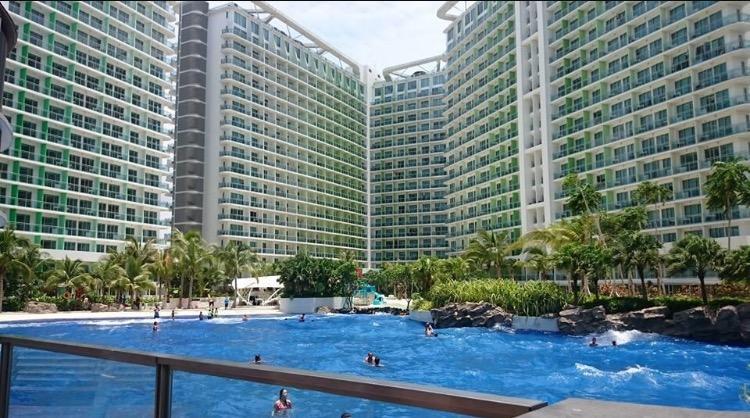 Azure Urban Beach Resort Manila By Radlett Exterior foto